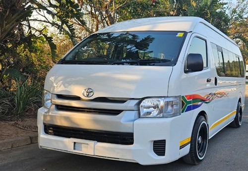 Toyota Quantum HIACE 2.5 D-4D Sesfikile 16 Seat